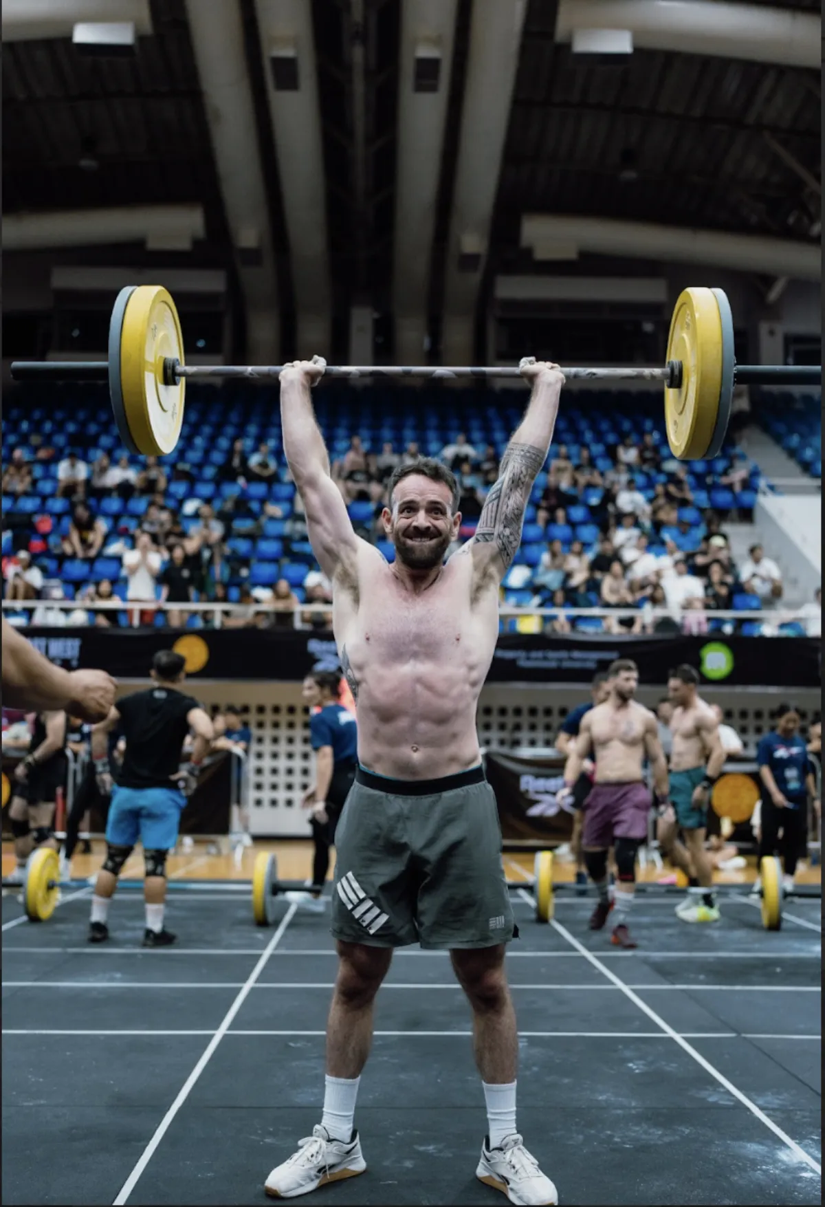 How to Do Overhead Lunges