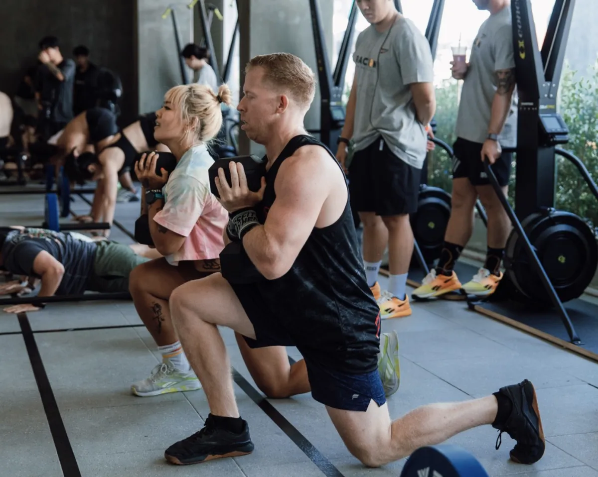 Learn How to Reverse Lunge