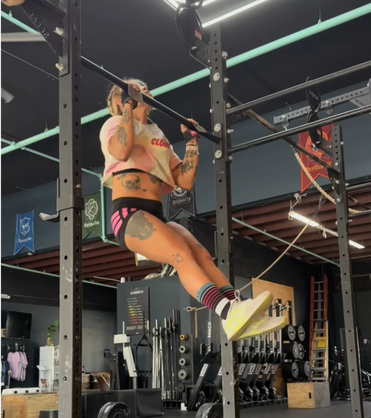 What Are Kipping Pull Ups?
